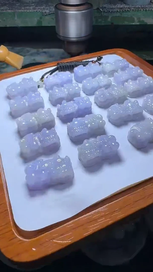 颈饰未镶嵌翡翠貔貅多样性发一件