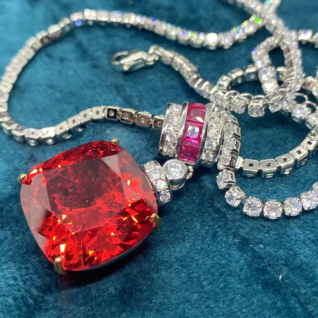 【南非库里南】NFKLN 高端奢华定制 红色路通方形吊坠 263