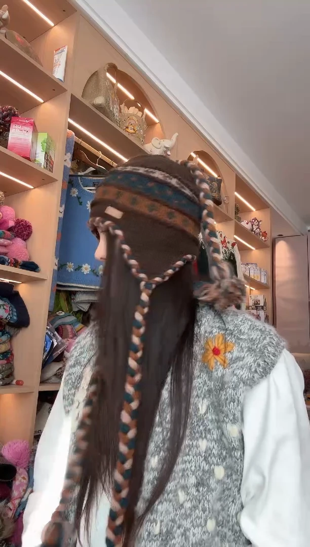 羊毛大辫护耳帽