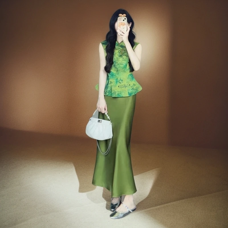 2025超火夏装一整套新中式国风轻奢绝美绿色上衣套装裙高级感独特