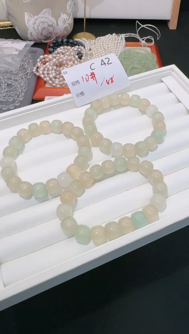 【闪购商品】石英质玉手链未镶嵌多样性发一C42