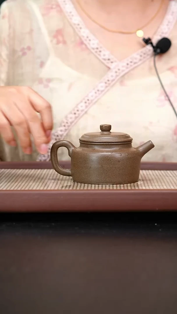 茶壶紫砂蟹壳青德钟200cc肖江群