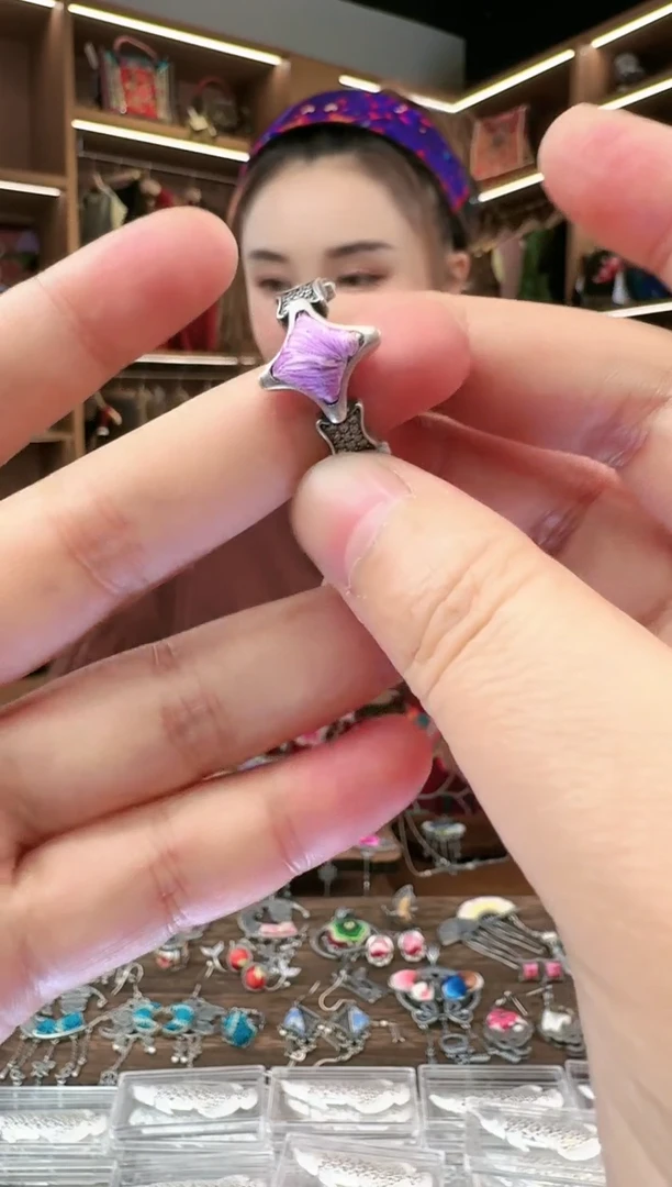 【闪购商品】织绣197黔东南苗族刺绣