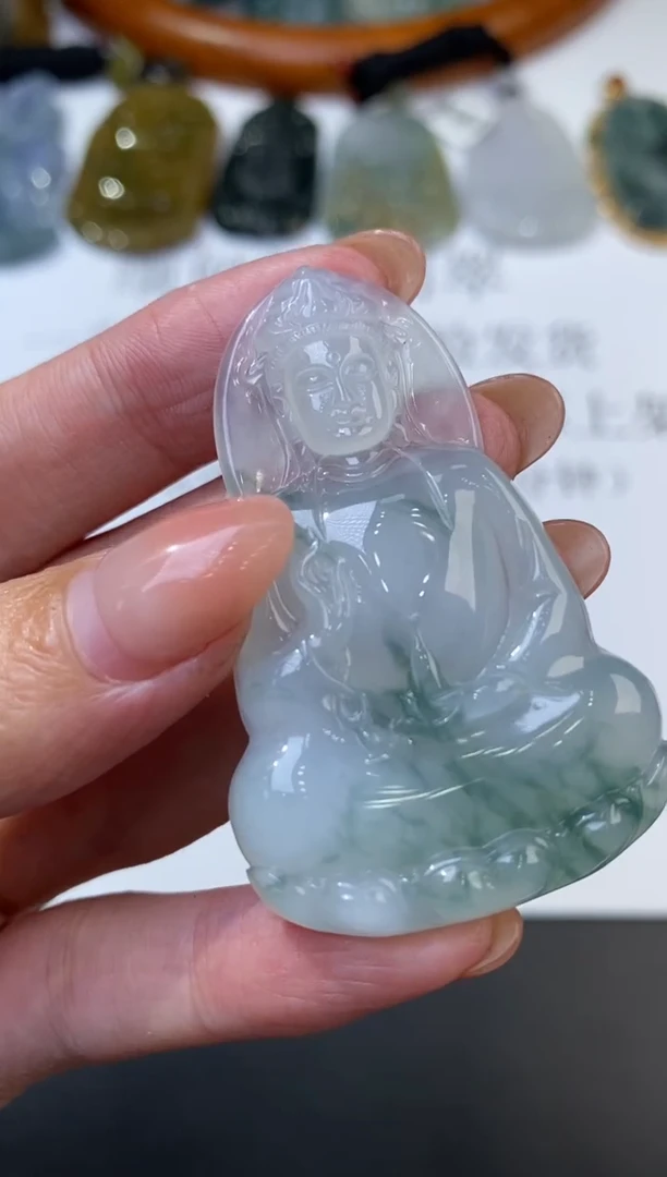 未镶嵌挂件翡翠305835   多人