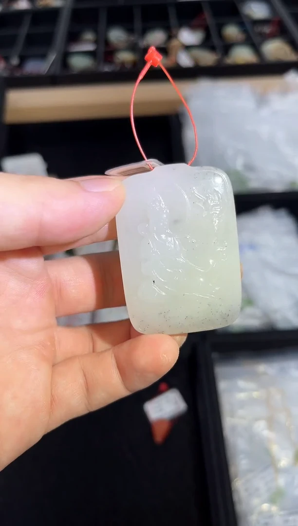 吊坠(不含链)未镶嵌和田玉新疆黑山 观音