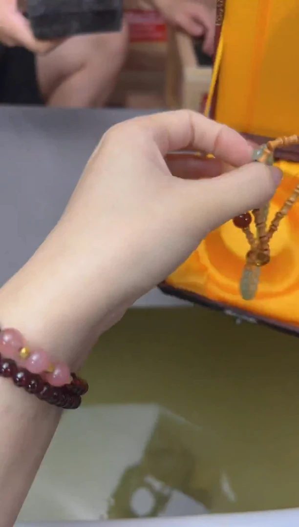 精美手串（无礼盒）