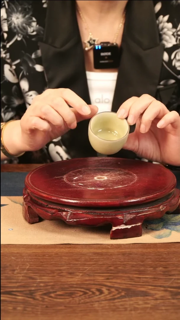 青瓷 米黄釉 直口杯
