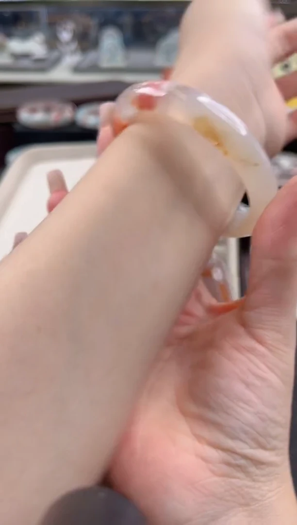 未镶嵌手镯石英质玉尘*丷圈口（赠品镯心）