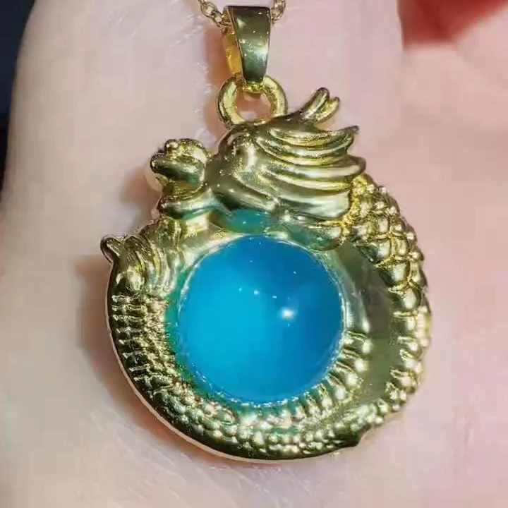 江德洋珠宝ST1931海蓝之谜玛瑙蓝龙吐珠吊坠-01