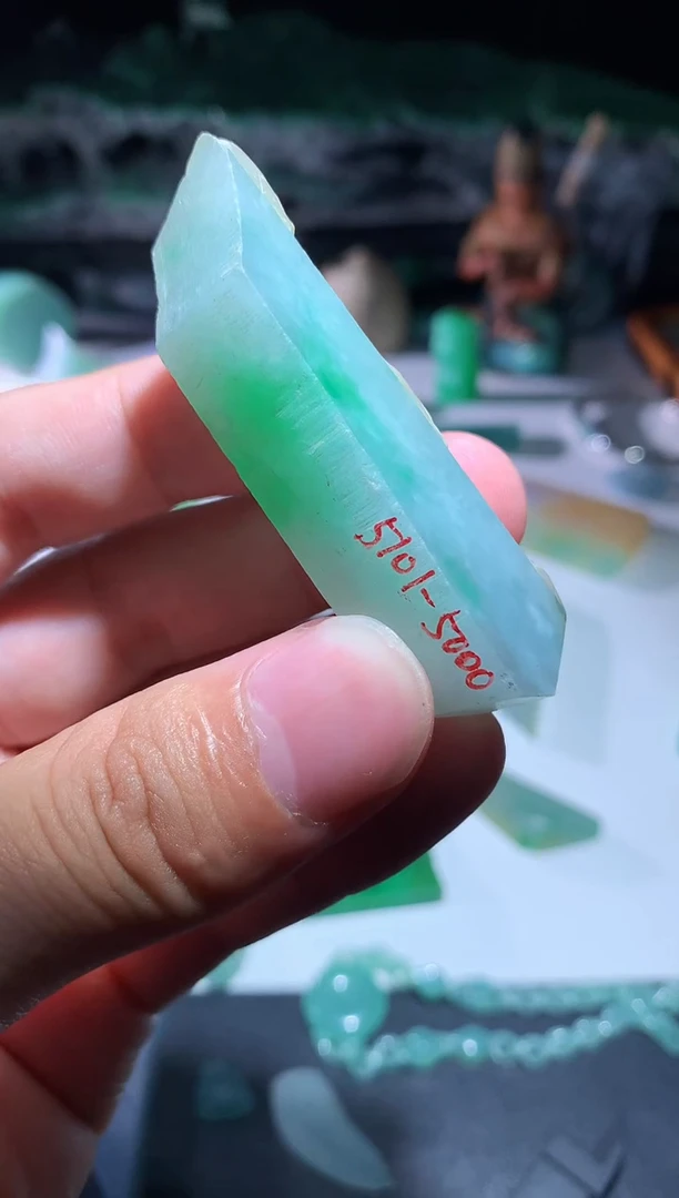 未镶嵌定制翡翠材料
