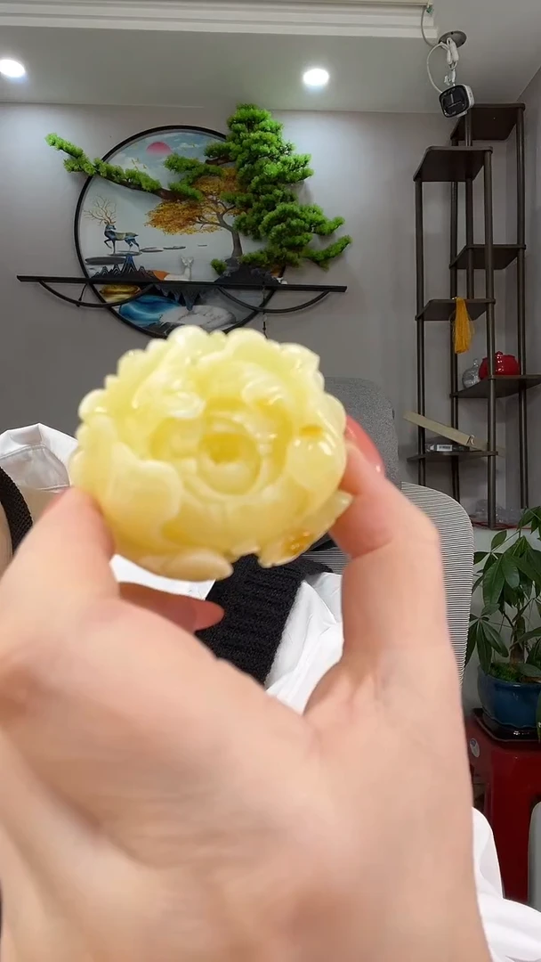 琥珀颈饰未镶嵌项链