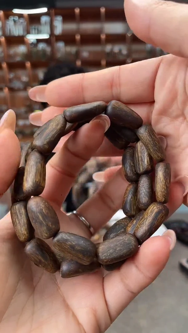 【闪购商品】沉香手串32号老料国香绿奇楠多样性发一条