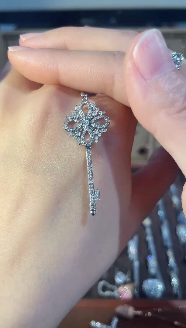 【闪购商品】钻石吊坠18K金镶嵌【月下高定】吊坠