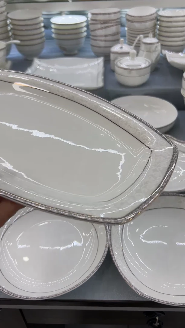 骨瓷玲珑12方鱼1个6奥2个4碟2个