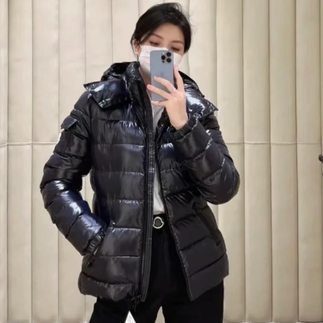 全新未使用 MONCLER 蒙口bady系列黑色羽绒服