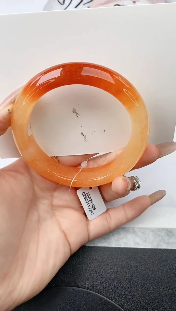 未镶嵌手镯石英质玉w238-HHB