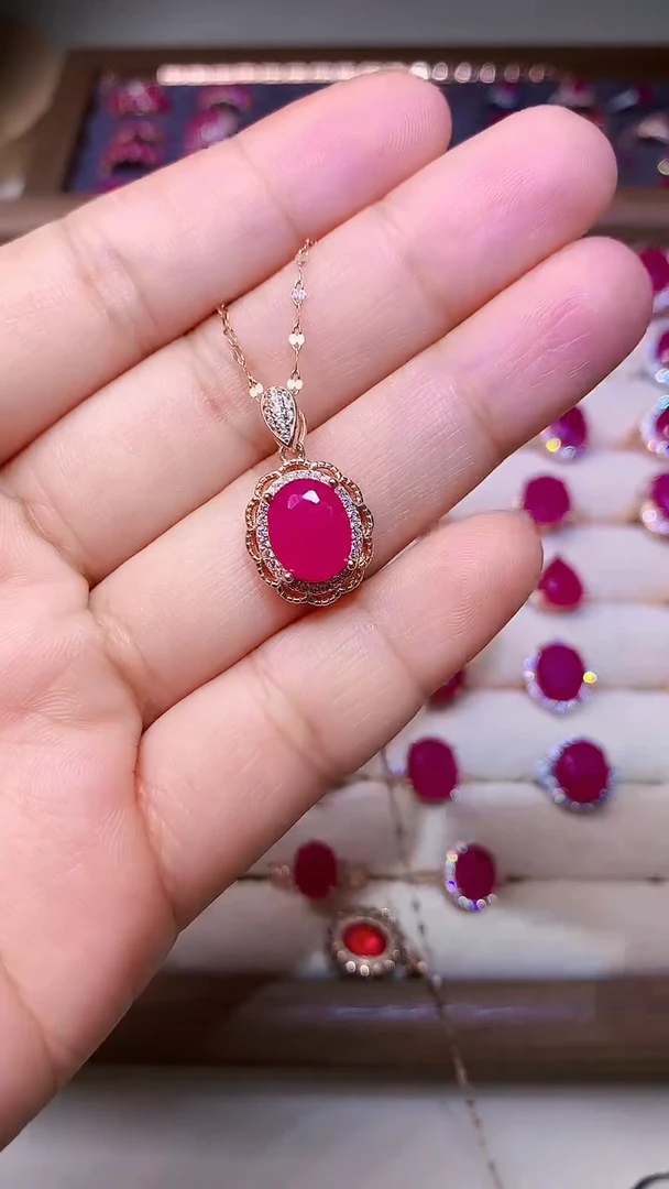 【闪购商品】红宝石颈饰银S925镶嵌00000