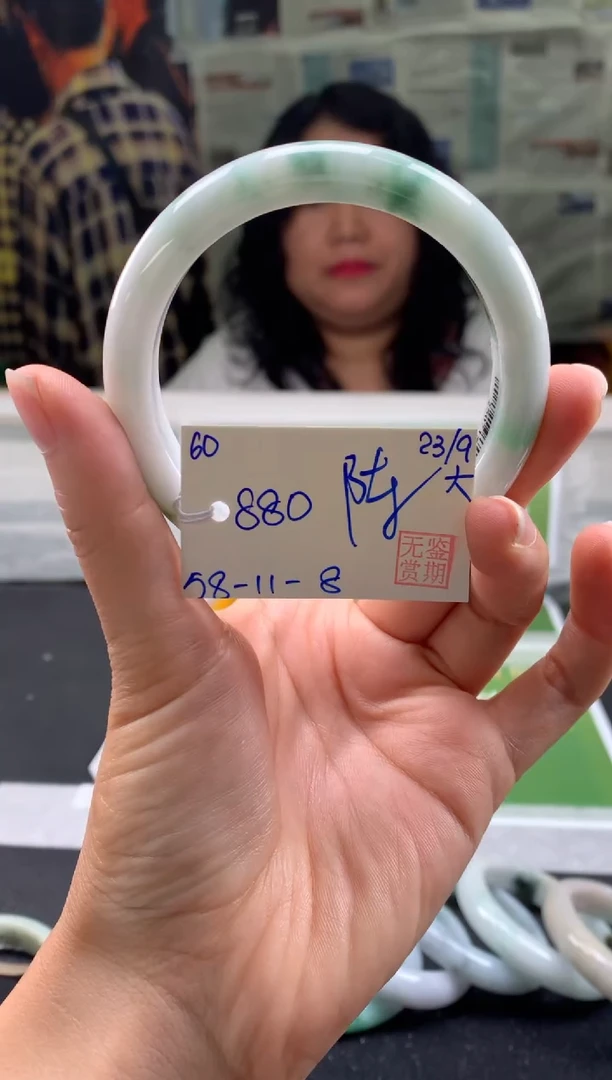未镶嵌手镯翡翠（****?翡翠手镯 下单联系小耳机#60