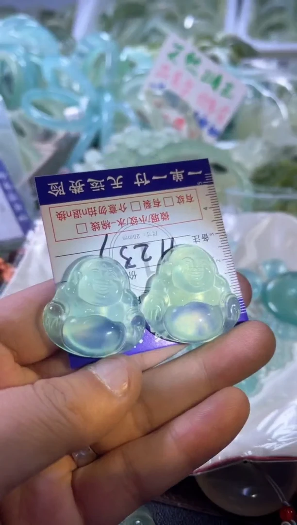未镶嵌蛇纹石玉颈饰随机发一个