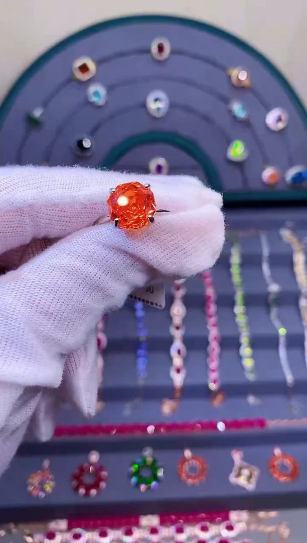 【闪购商品】石榴石戒指银S925镶嵌96