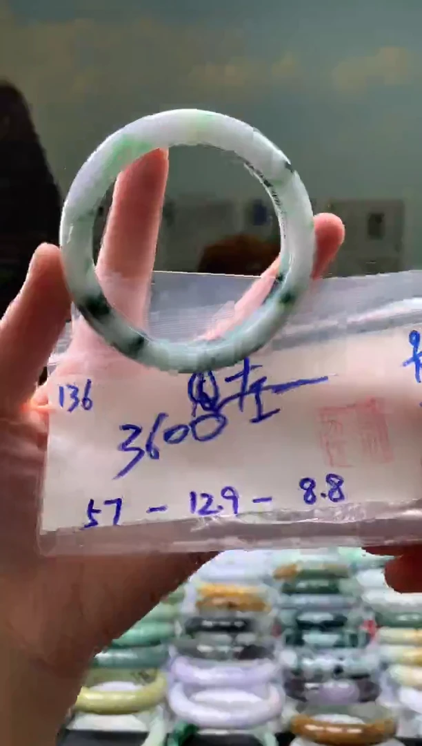 未镶嵌手镯翡翠左**左翡翠手镯 下单联系小耳机#136