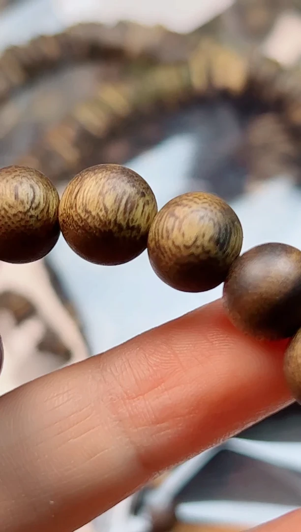 沉香手串圆珠手串 高油脂