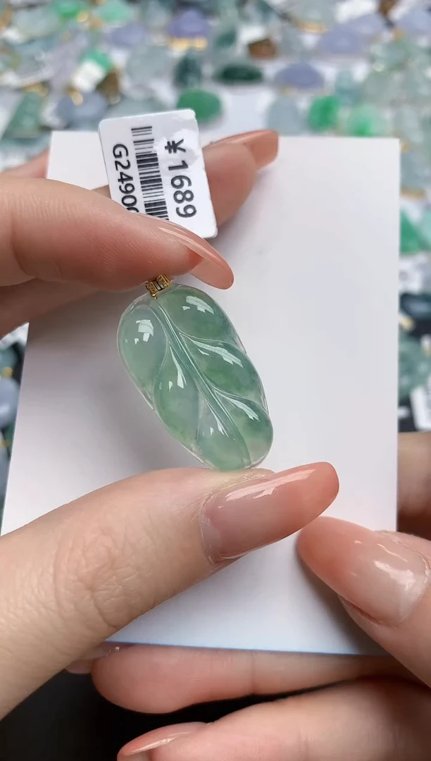 【闪购商品】翡翠颈饰18K金镶嵌天然缅甸翡翠A货