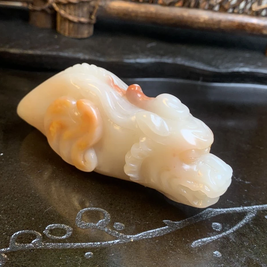 国石/寿山老性结晶三彩善伯冻石鳌龙把件 林永源/大师雕/ST1881