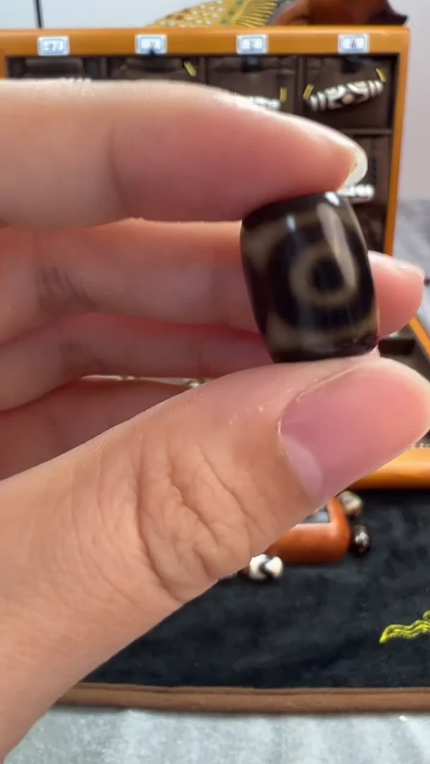 玛瑙/玉髓（覆膜）颈饰未镶嵌14.（微瑕随机发货）