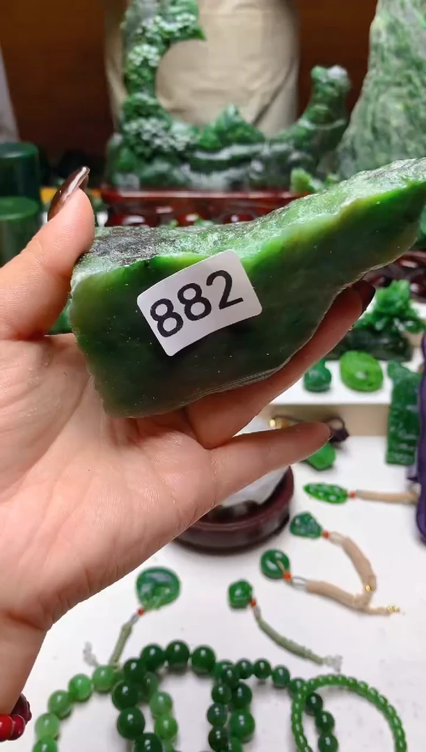 未镶嵌和田玉珠宝半成品1