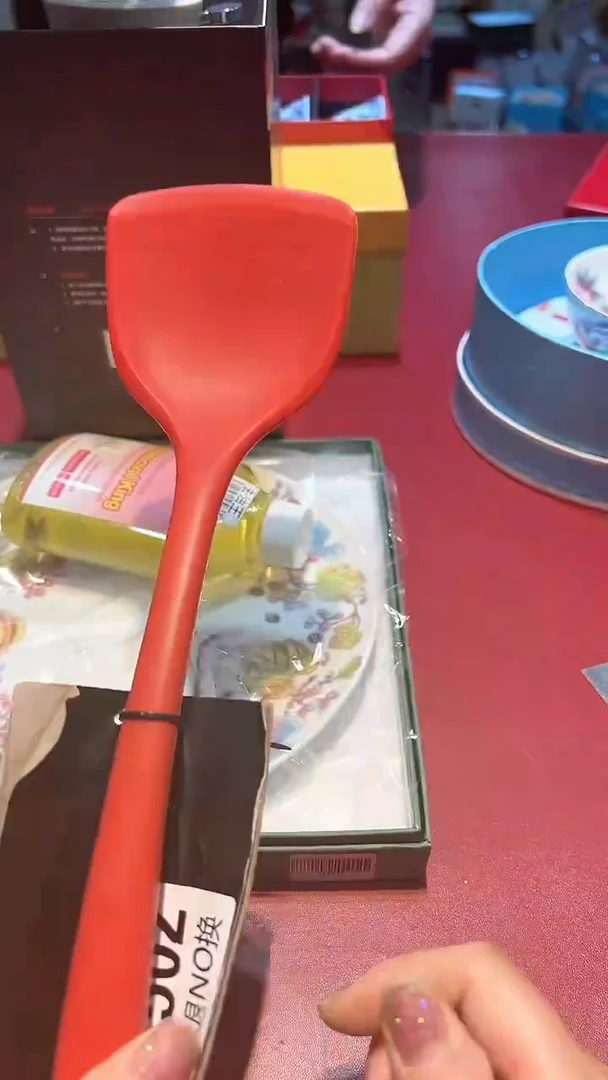 【闪购商品】瓷片锅碗瓢彭一件不剩