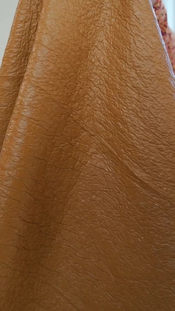 羊毛2米羊毛针织底+皮感时装图层面料黄色/灰色外套风衣宽135CM