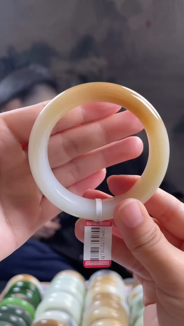 未镶嵌手镯和田玉54+圈口5480