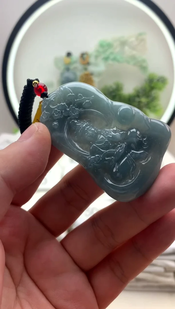 颈饰未镶嵌翡翠大势至