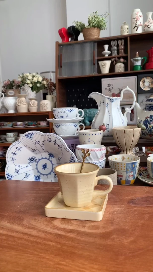 瓷【浅色方格】咖啡杯【送勺】