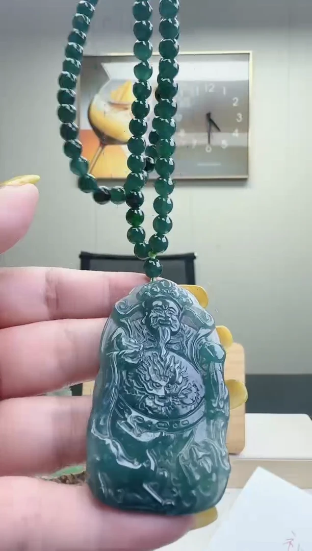 颈饰未镶嵌翡翠天然A货翡翠  多样性随机发其一