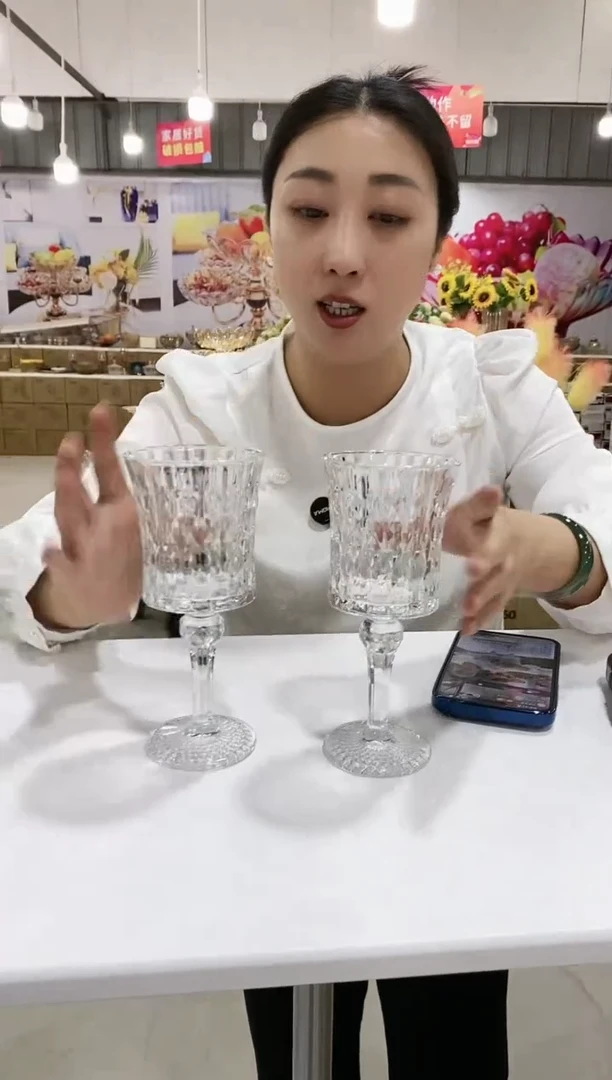 水晶玻璃高脚洋酒杯两支