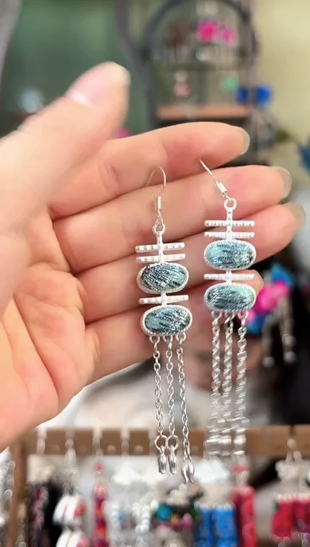 彩云南阁非遗老绣苗银饰品155