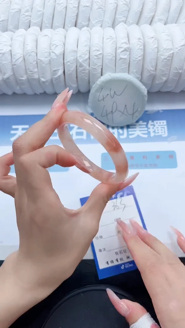 【闪购商品】石英质玉手镯未镶嵌P363-55.8