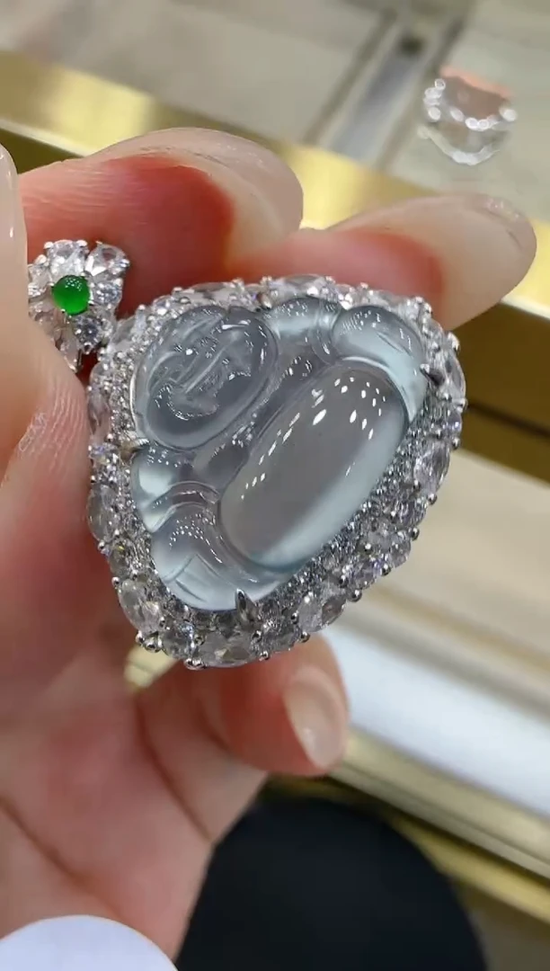 【闪购商品】翡翠吊坠(不含链)银S925镶嵌团购多样性发一件