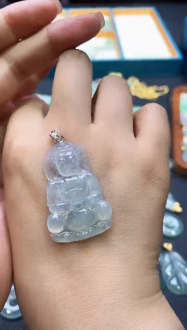 翡翠18K金镶嵌颈饰250605125