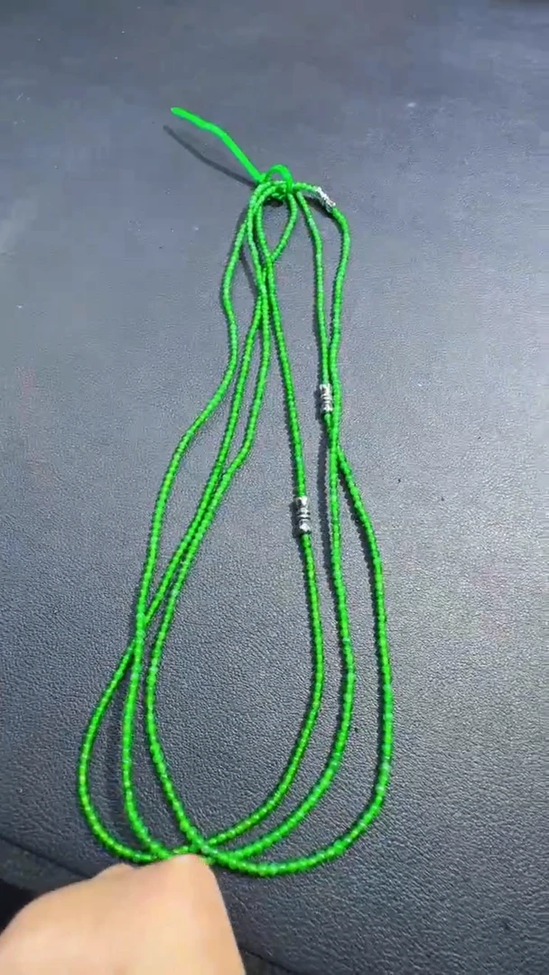 未镶嵌定制翡翠翡翠A货有轻微色差属于正常现象，珠链多样性发货1