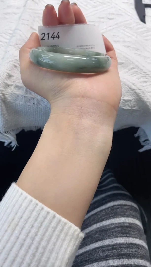 未镶嵌手镯石英质玉2144