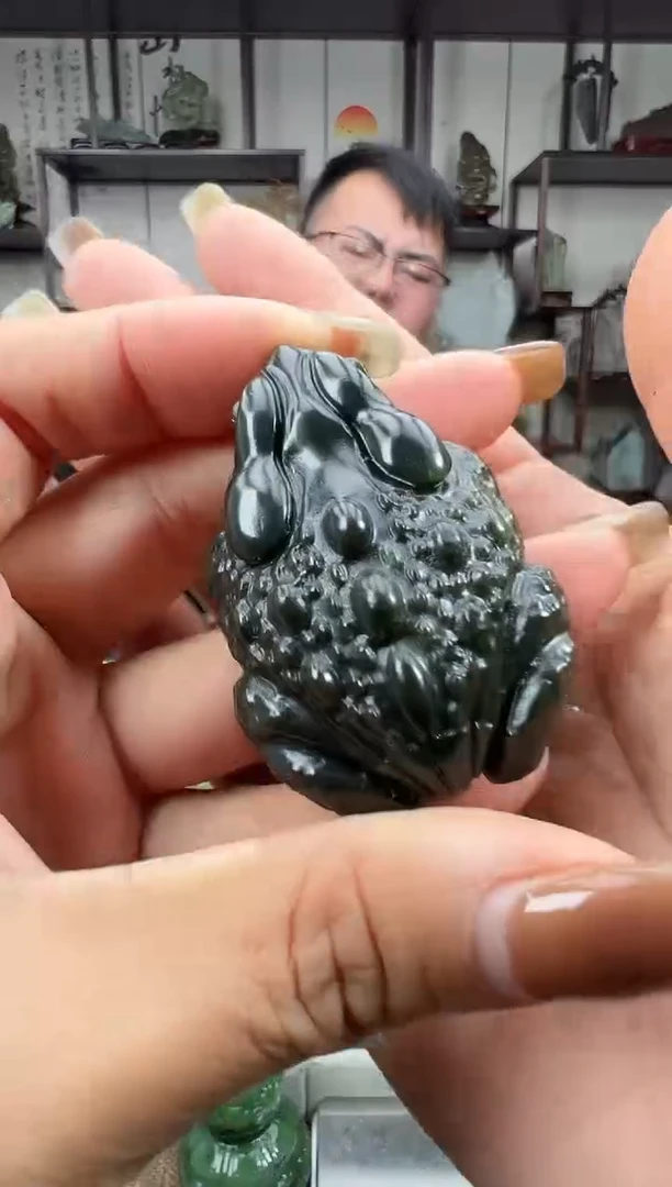 未镶嵌和田玉把件1