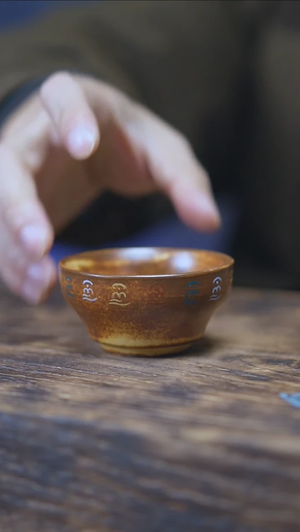 【闪购商品】景德镇手绘万佛单杯