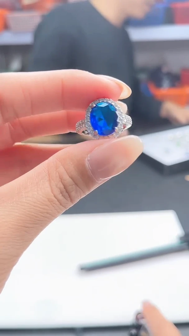 合金石英质玉戒指时尚百搭男女款多样发货其一