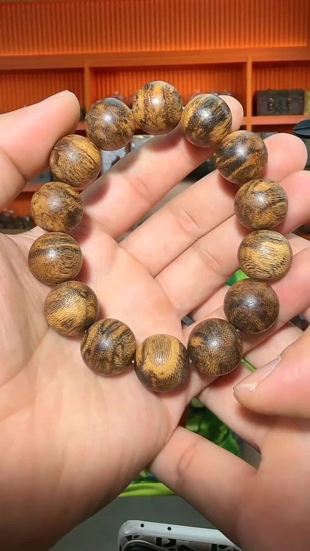 沉香手串64号单圈达拉干1.6多样性发一