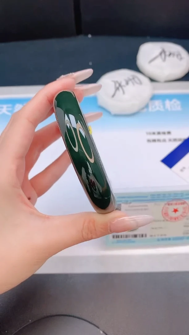 和田玉手镯未镶嵌5L178-65