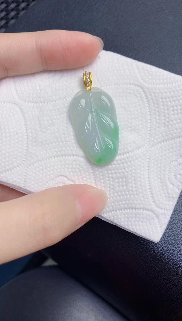 颈饰未镶嵌翡翠天然翡翠缅甸A货