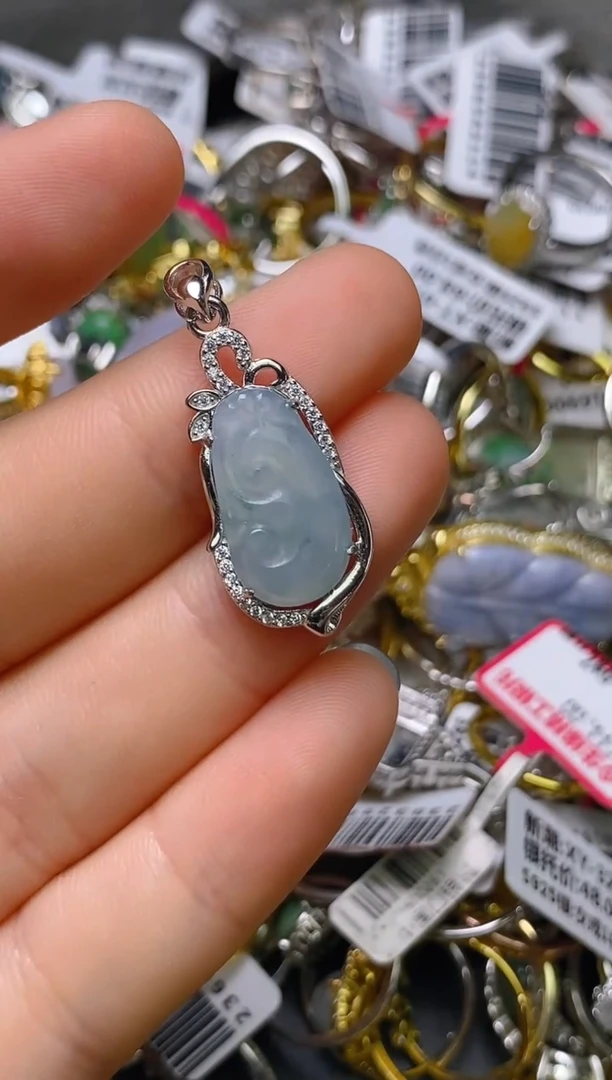 银S925镶嵌戒指翡翠百内无证书